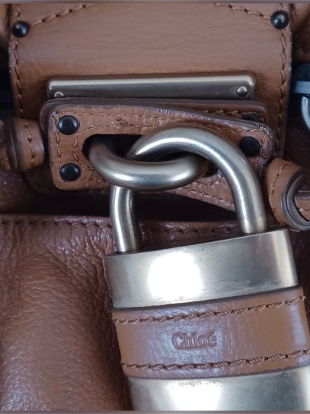 Authentic Chloe Paddington Tan Leather Satchel Gold padlock & key EUC Vintage - Picture 4 of 9